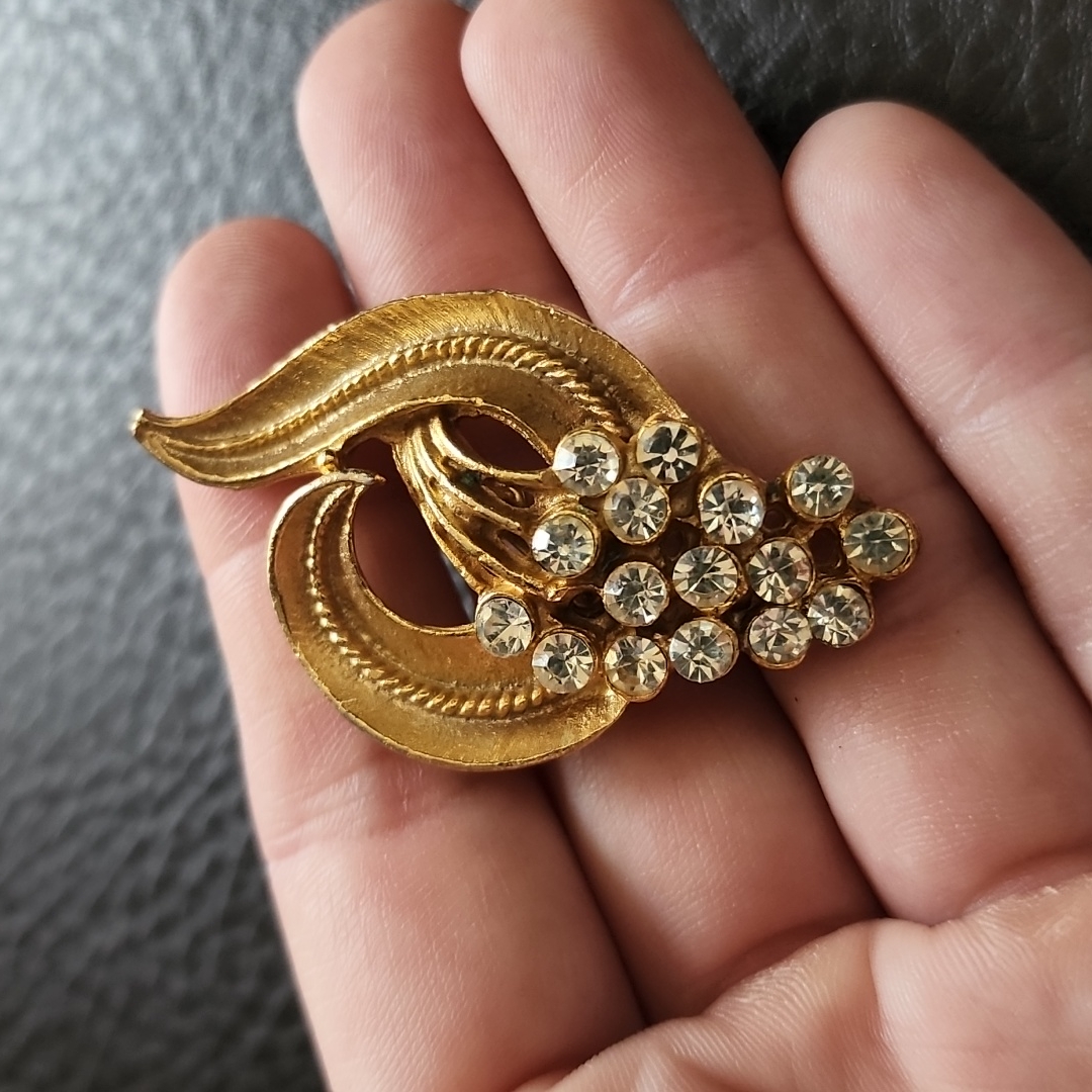 Vtg Brooch